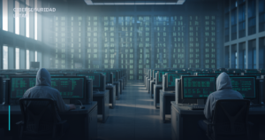 Las ofertas de ciberseguridad que exigen IA se duplican en un año — datos de G7 revelan brecha de talento